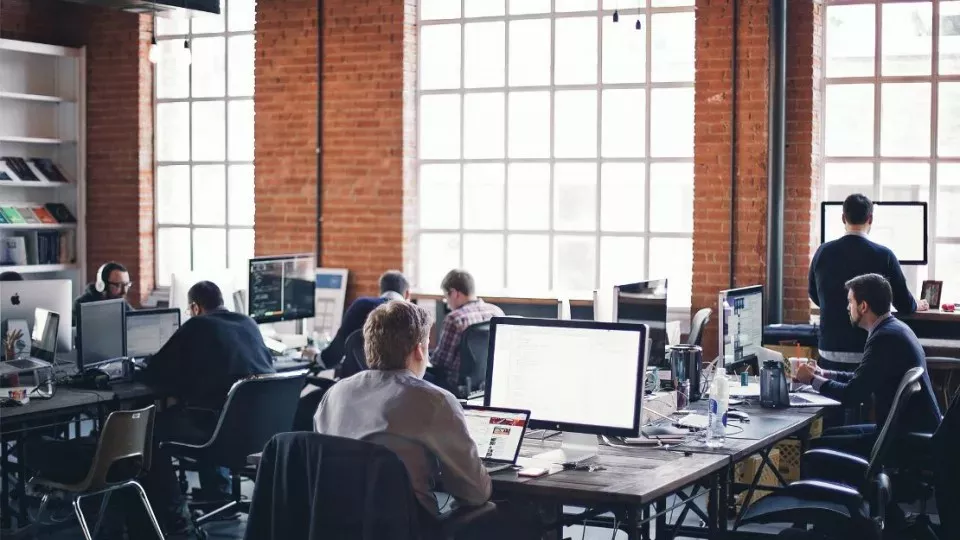 Как выбрать веб-студию в Ачинске по кейсам